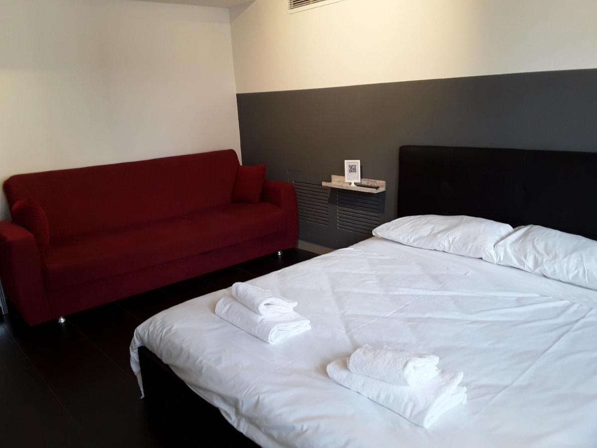 Savoia Rooms Падуя Екстер'єр фото